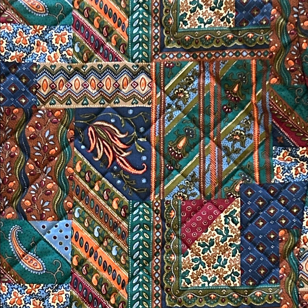 Vera Bradley Patterned Quilted Paisley Fabric coat - Picture 7 of 7